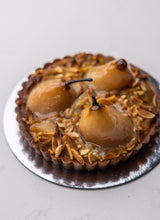 Load image into Gallery viewer, Seasonal Tart - Breadfern Bakery
